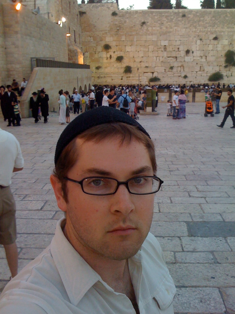 Daniel at Kotel 09