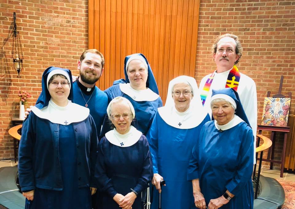 45707294_1729821860478982_7357952025193086976_n-1